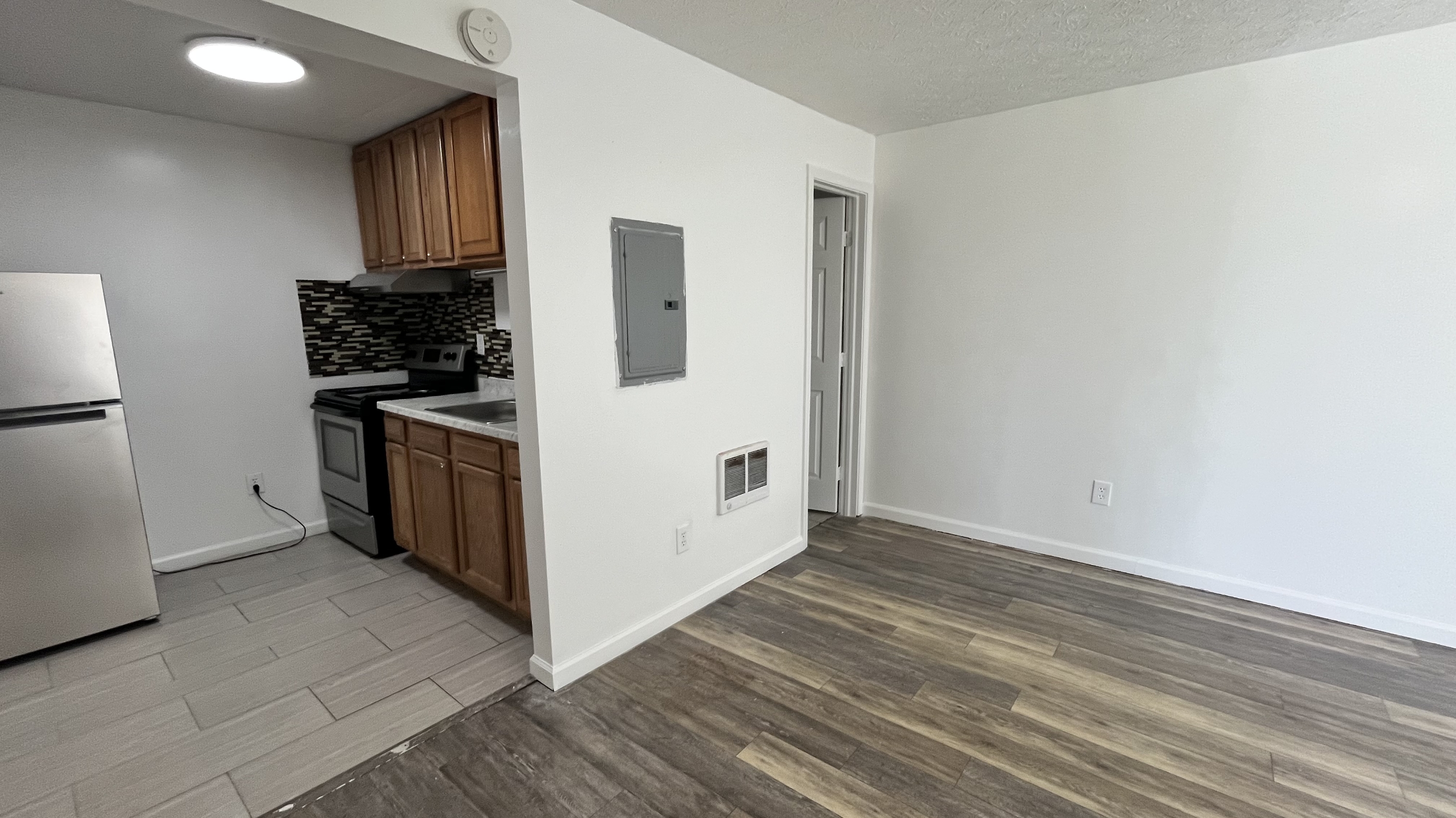 398 South Central Avenue - M