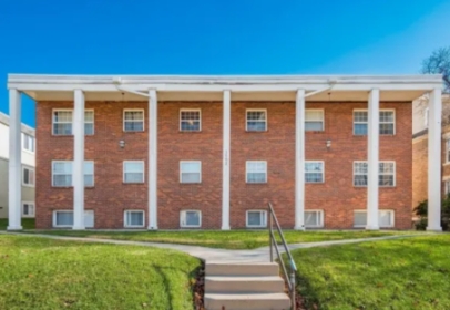 Summit Street - 1662-B2