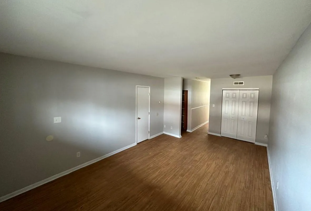 25 South Weyant Avenue - 25-D