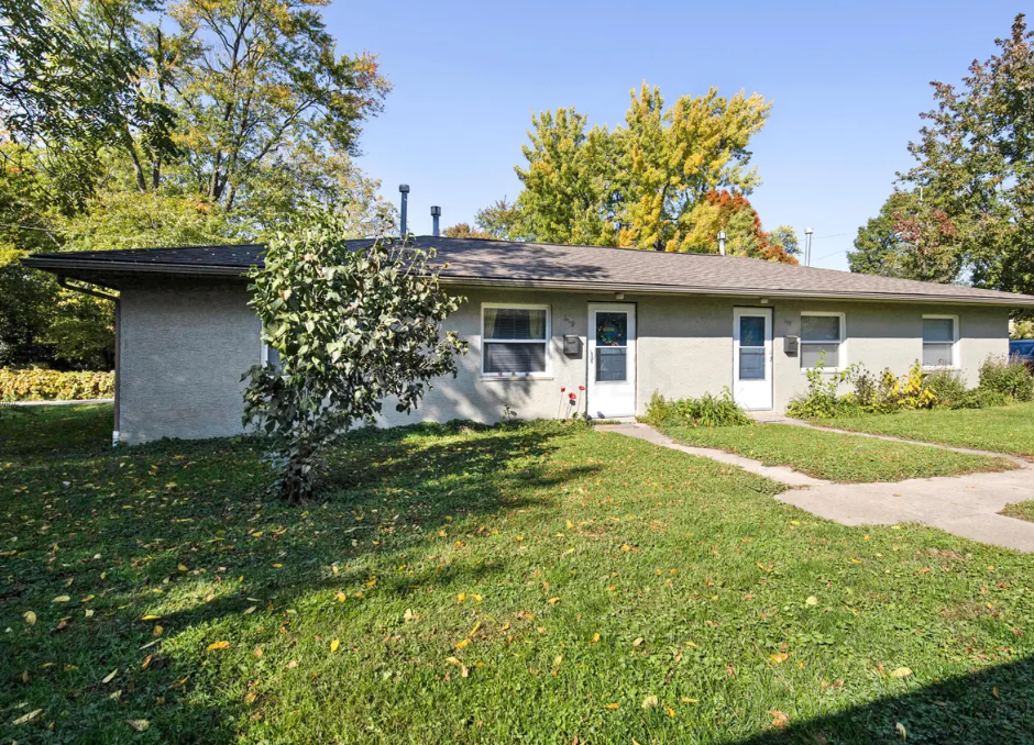 East Home Street - 207